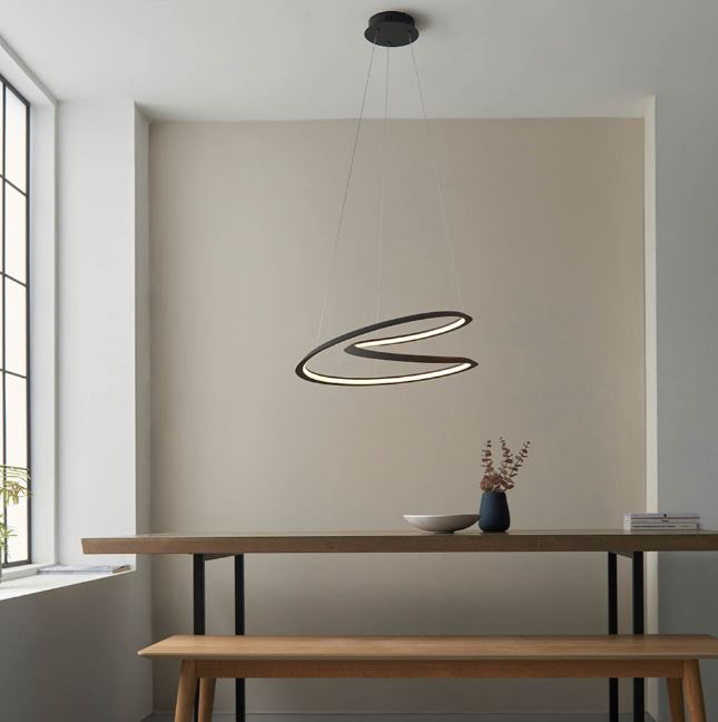 Staten Black Pendant