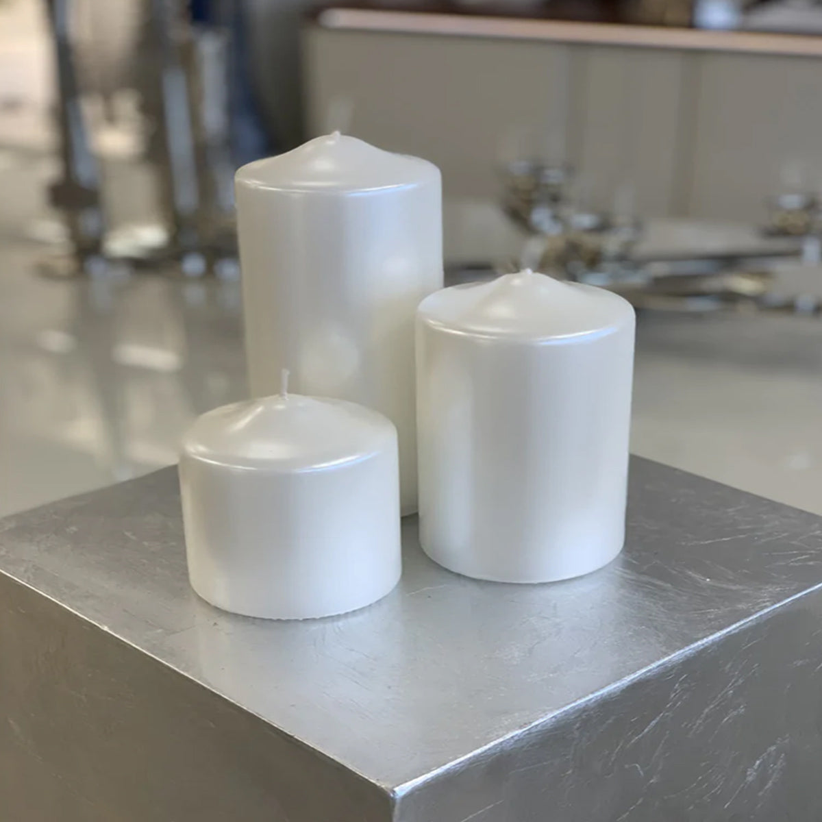 Pearlized White Candle 15cm