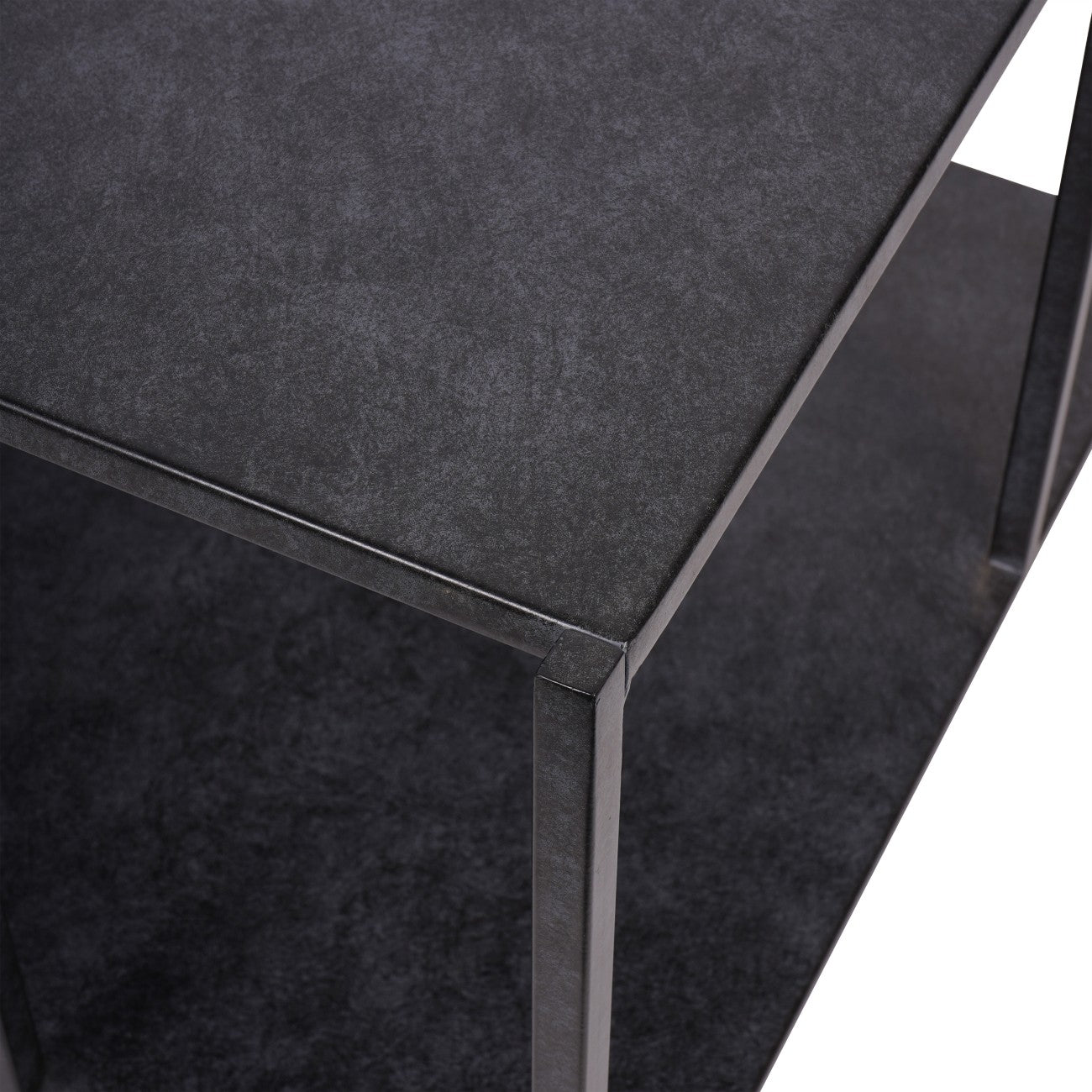 Wiener Antik-Goldatlas-Couchtisch mit Tablett