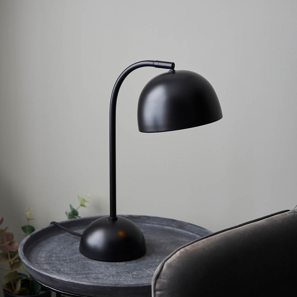 Schwarze Marmorlampe