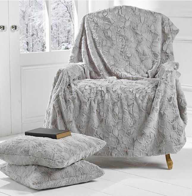 Luxury Dove Faux Fur Throw 130x170cm