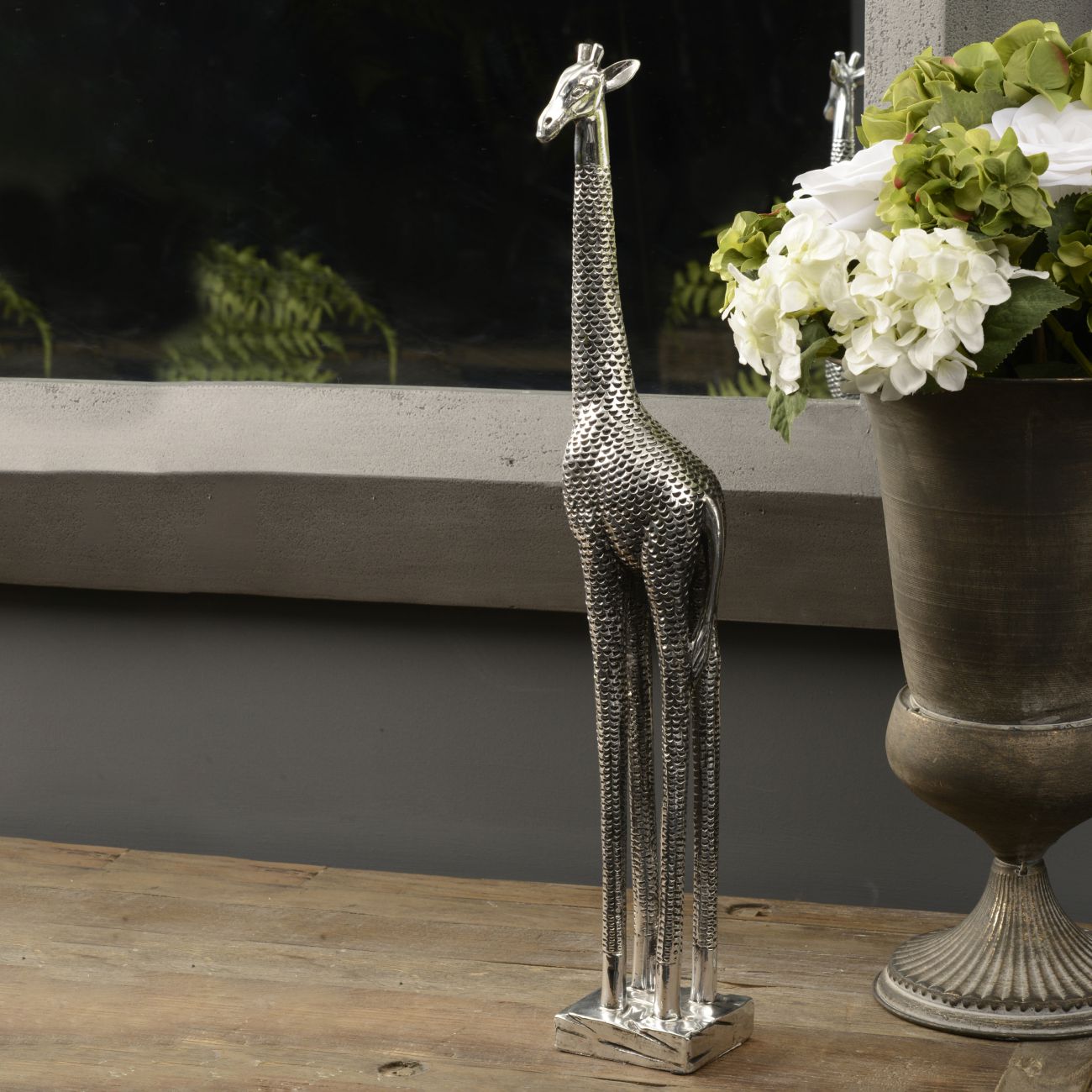 Silver Giraffe Large