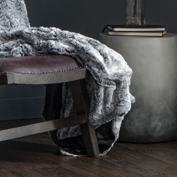 Kilburn Fur Throw Grey