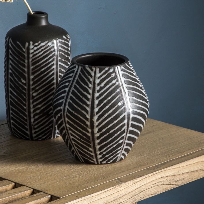 Lecce Black Ceramic Vase