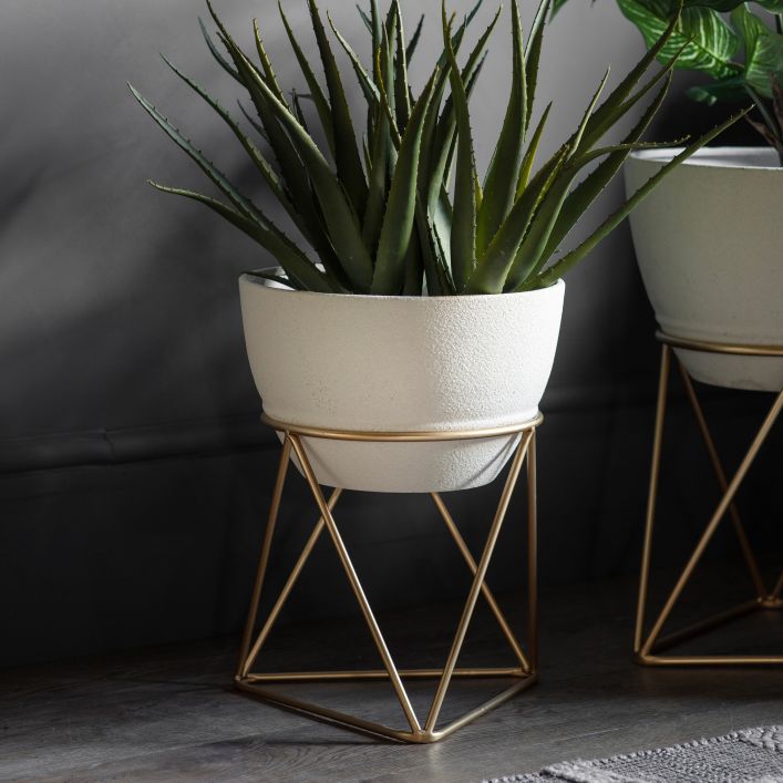 White Metal Planter Set of 2