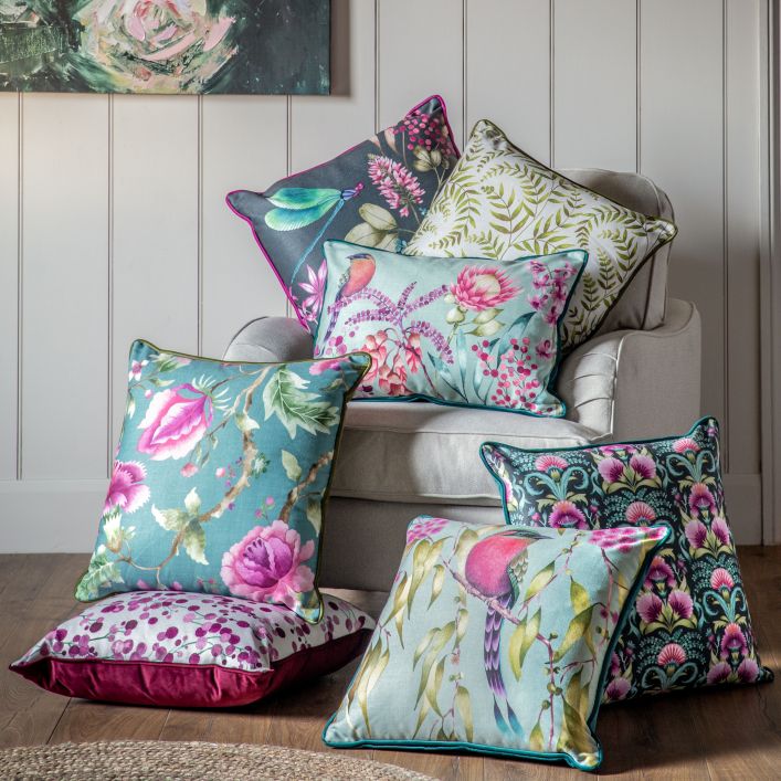 Meadowland Leaf Cushion Olive