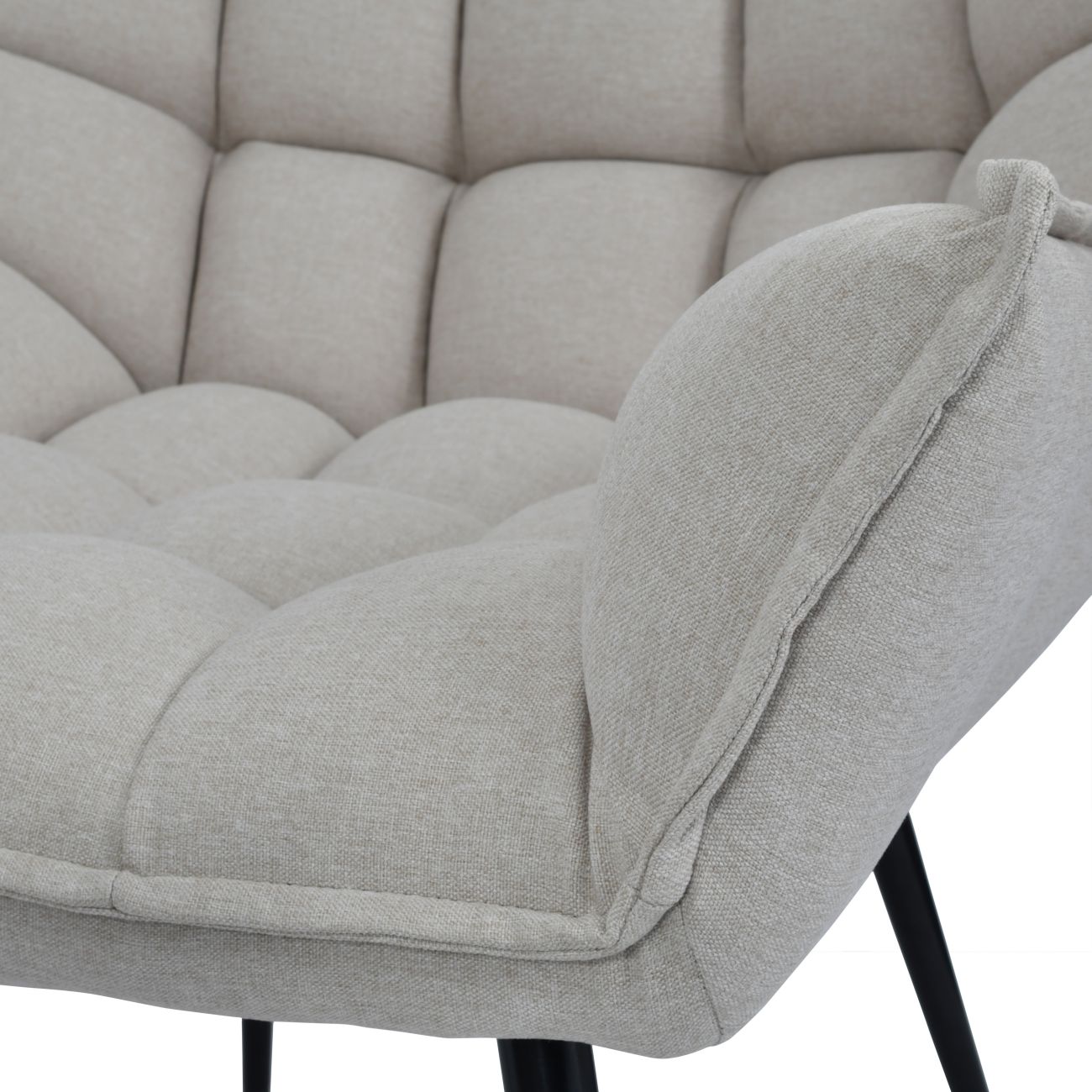 Chaise d'appoint Helena avec repose-pieds en tissu avoine