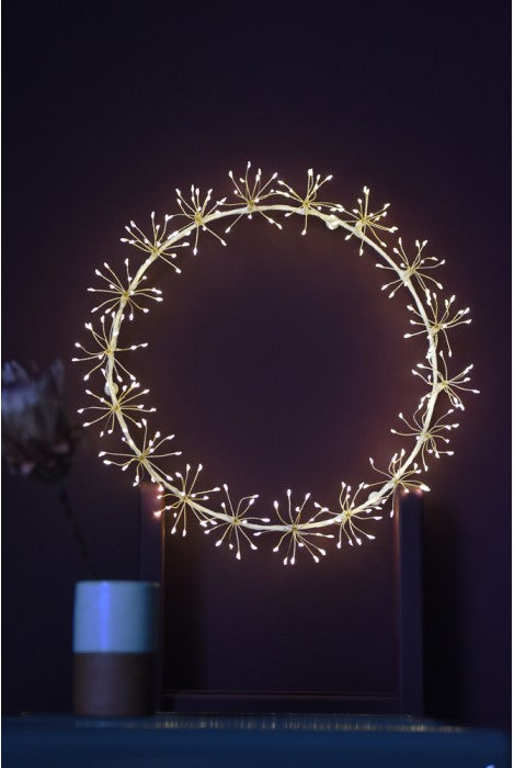 Starburst Wreath (White)